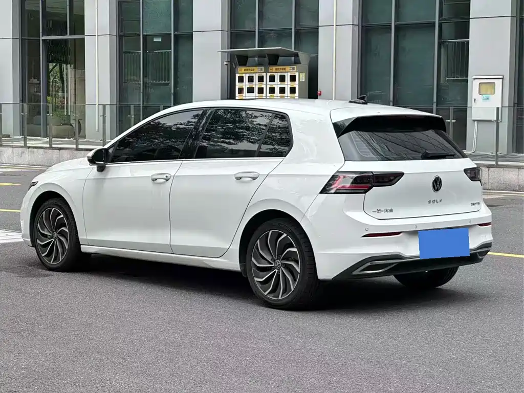 Volkswagen Golf — миниатюра 4