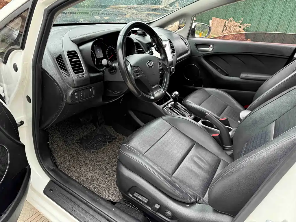 Kia K3 — миниатюра 4