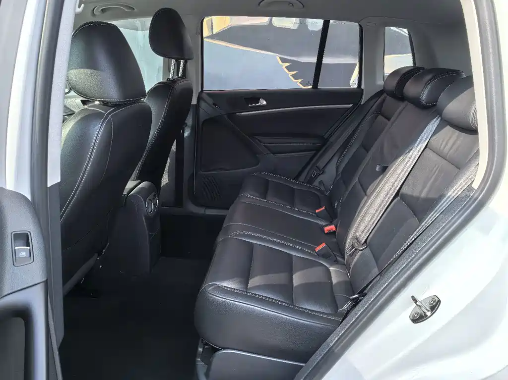 Volkswagen Tiguan — миниатюра 6
