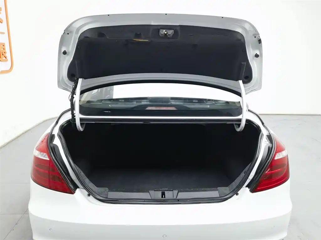 GEELY AUTOMOBILE EMGRAND