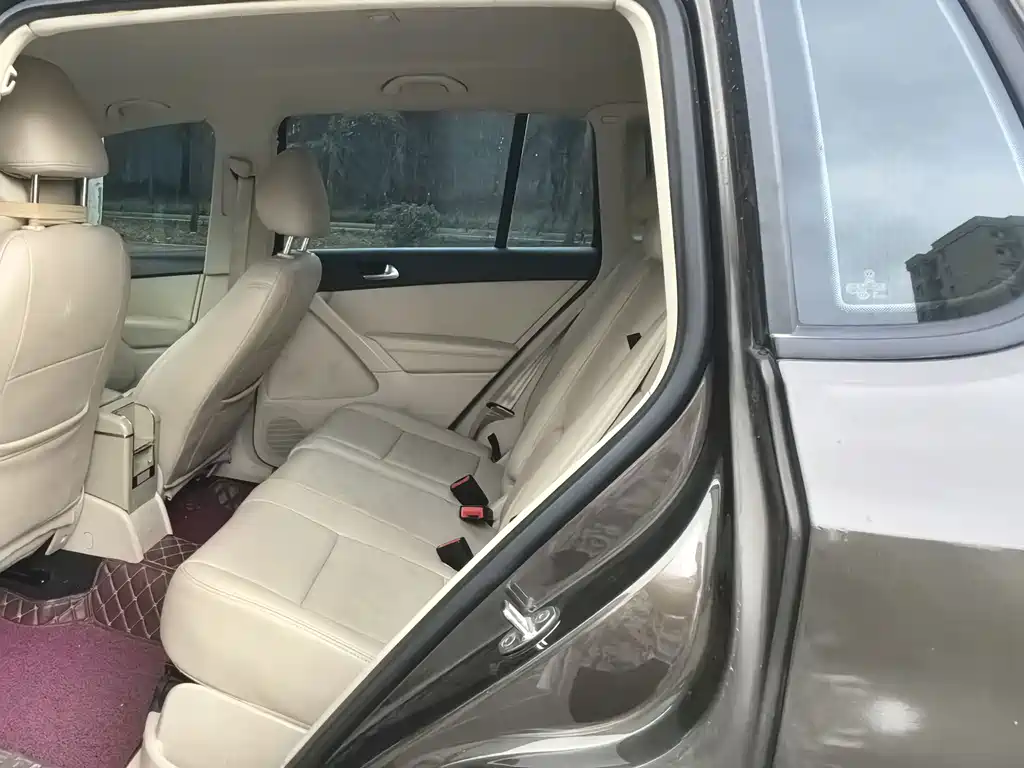 Volkswagen Tiguan — миниатюра 5
