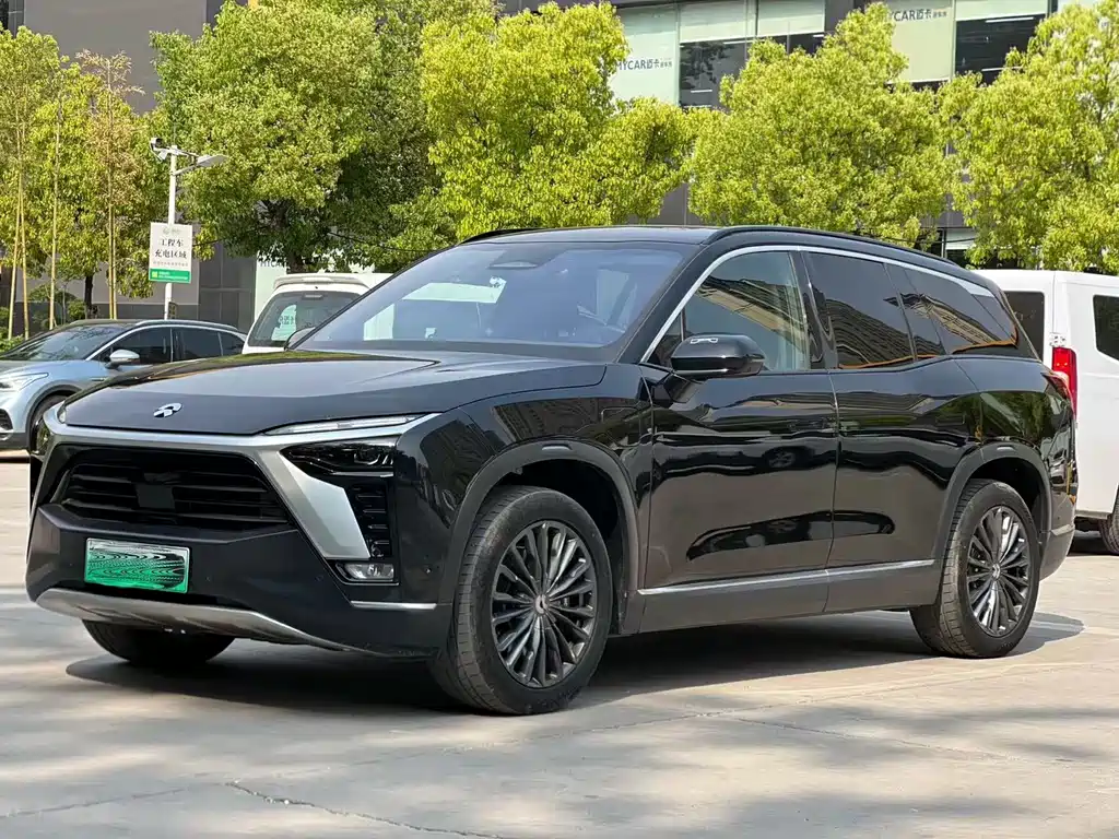 Nio ES8 2023