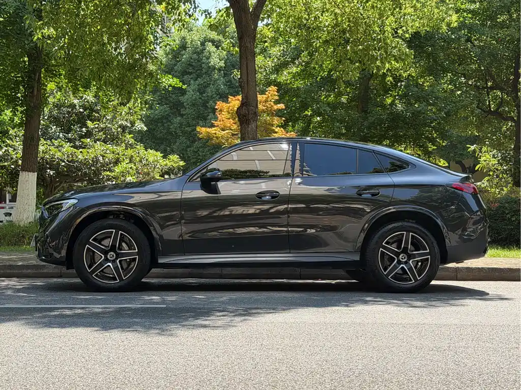 Mercedes-Benz GLC 2024 GLC 260 4MATIC SUV