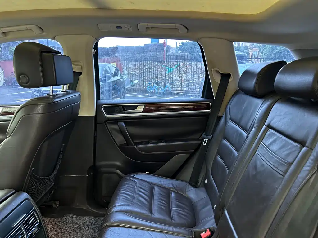 Volkswagen Touareg — миниатюра 17