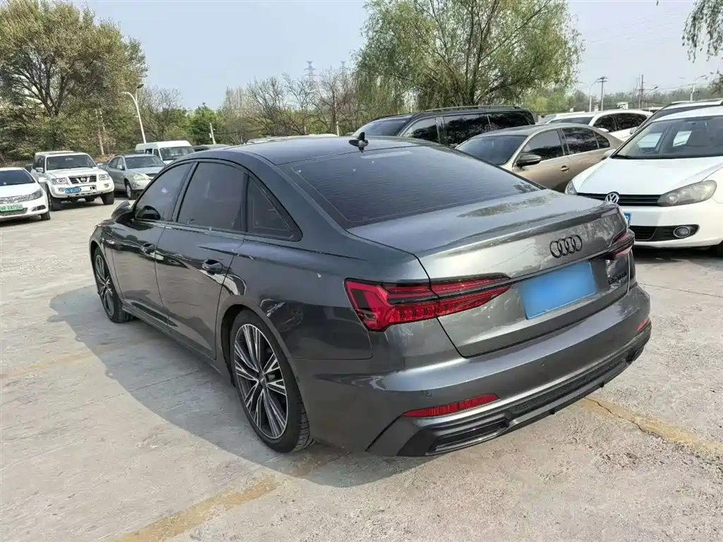 Audi A6L 2021 55 TFSI quattro Premium