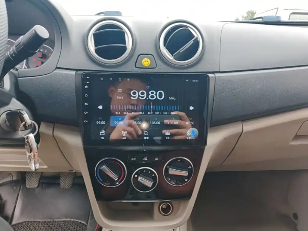 Changan V3 — миниатюра 13