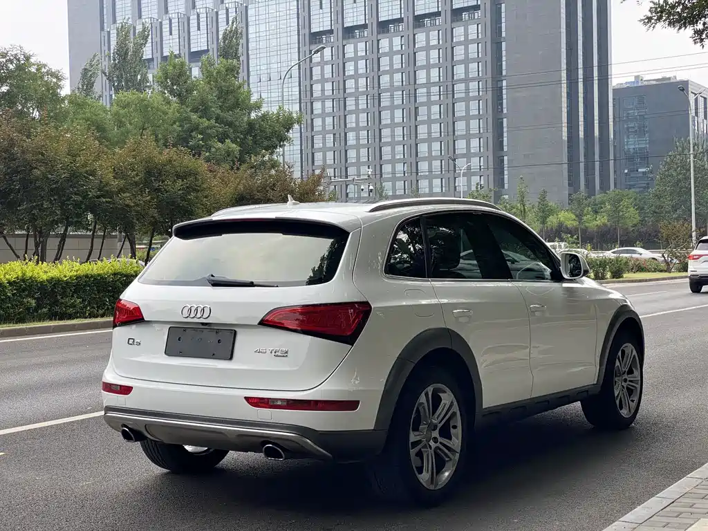 Audi Q5 2013 45 TFSI quattro