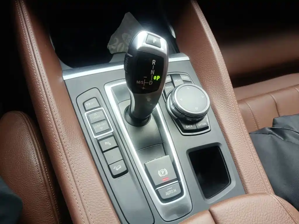 BMW X6 — миниатюра 14