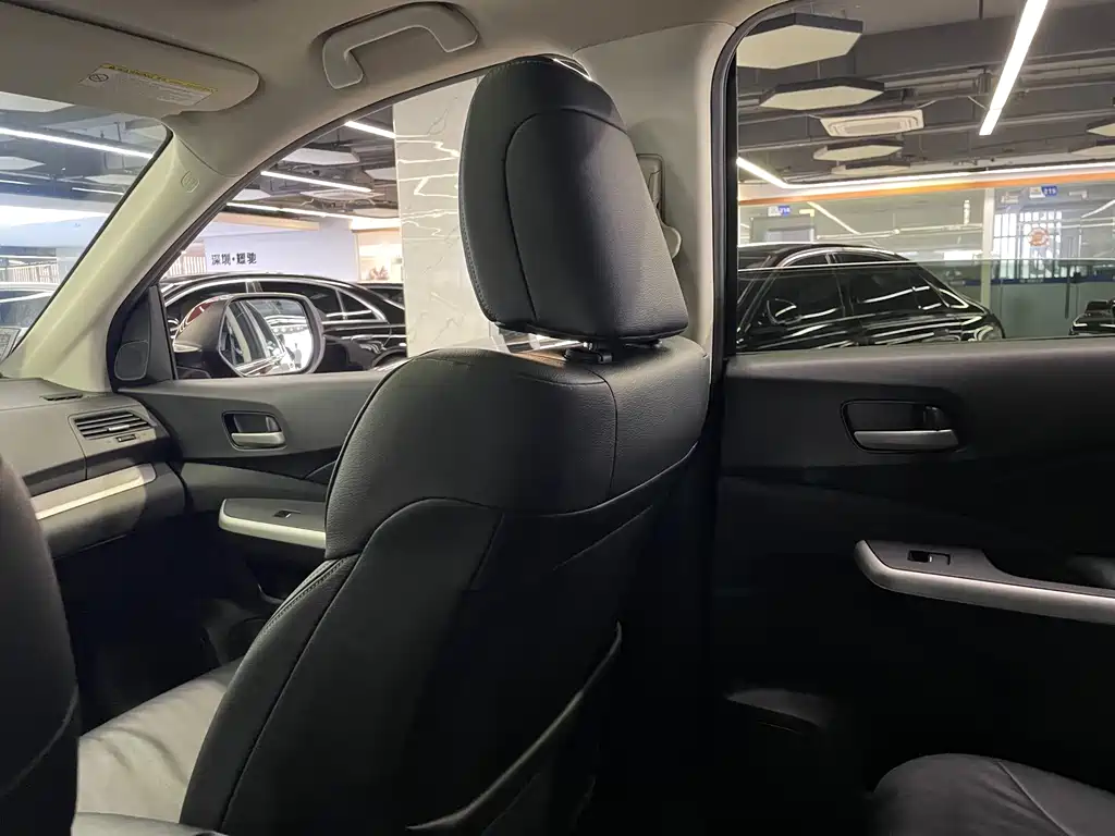Honda CR-V — миниатюра 39