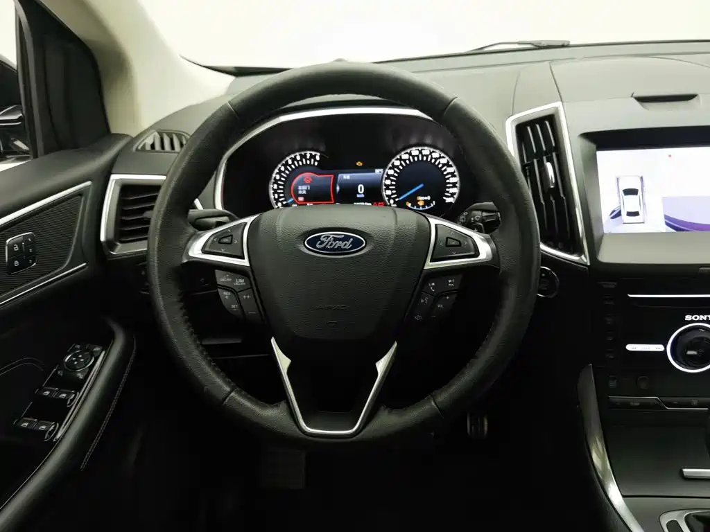 Ford Edge — миниатюра 11