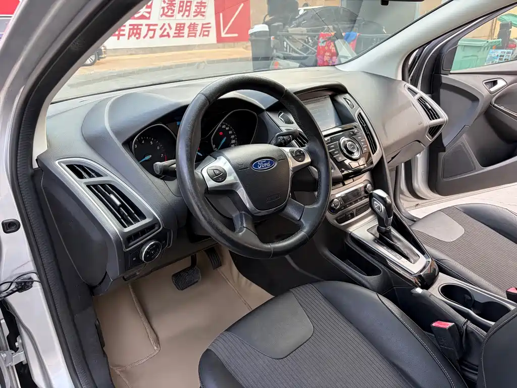 Ford Focus — миниатюра 4