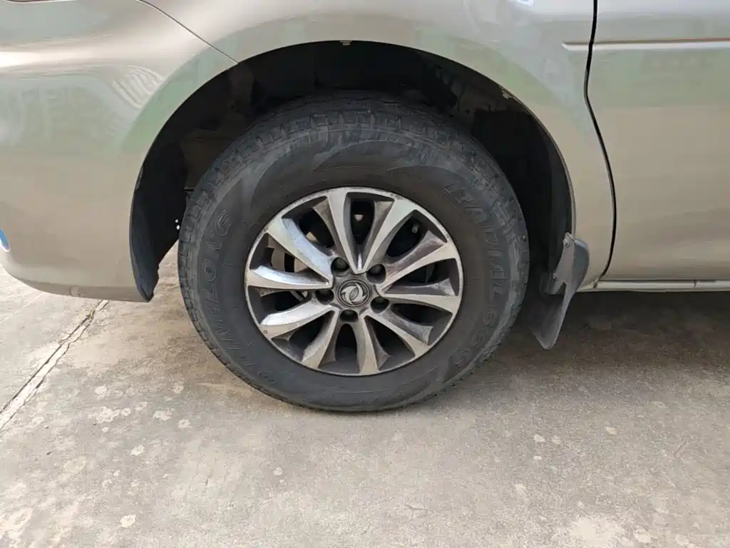 Dongfeng — фотографии объявления, Фото 23