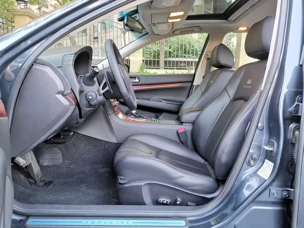 Infiniti G 2010 G37 Sedan