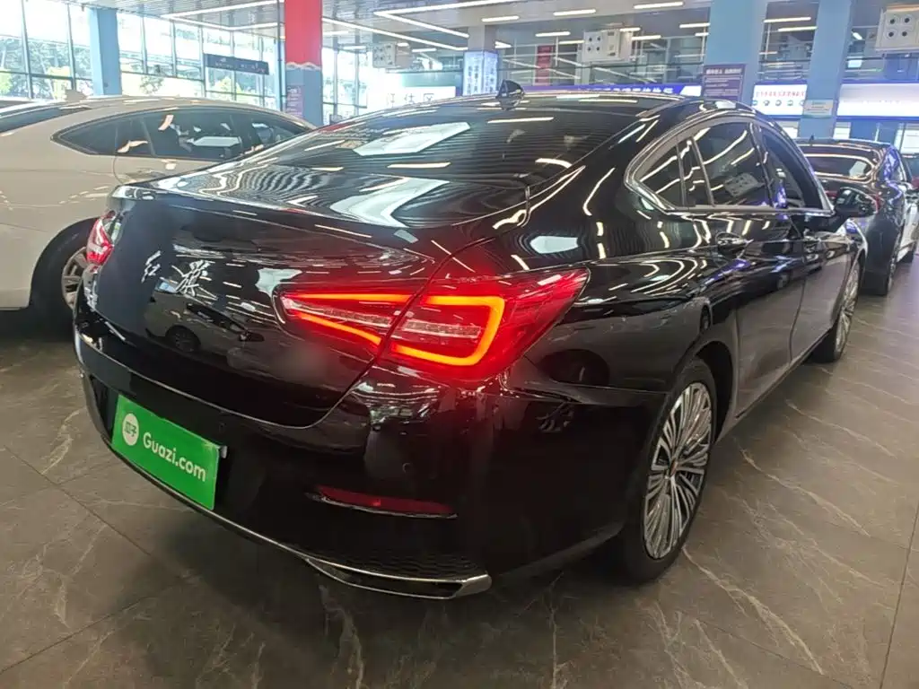 Hongqi Hongqi H5 — миниатюра 7