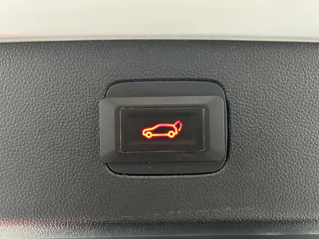 Roewe RX5 MAX — миниатюра 38