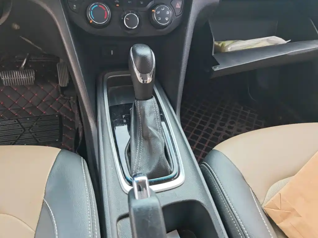 Chevrolet Monza — миниатюра 14