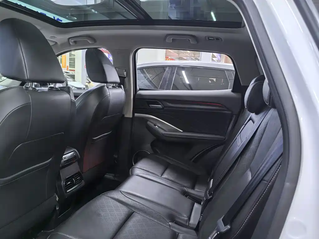 WEI PAI WEI BRAND VV6