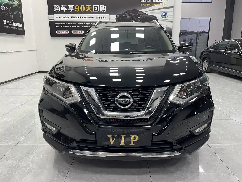 NISSAN QIJUN