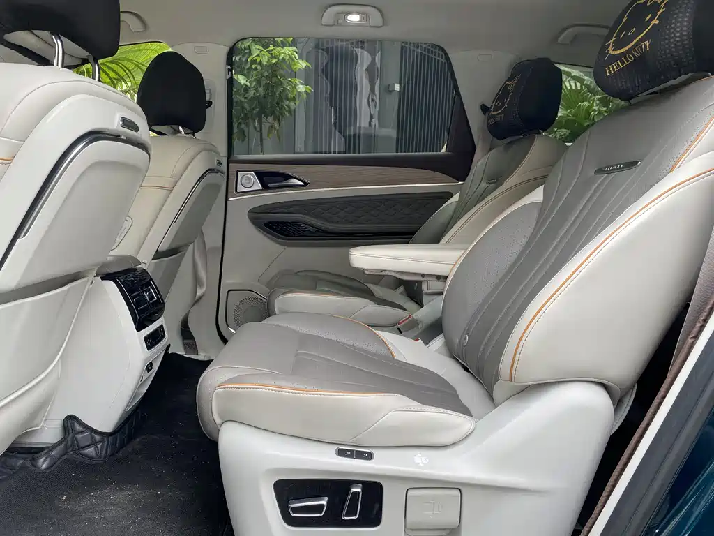 DONGFENG POPULAR YACHTS