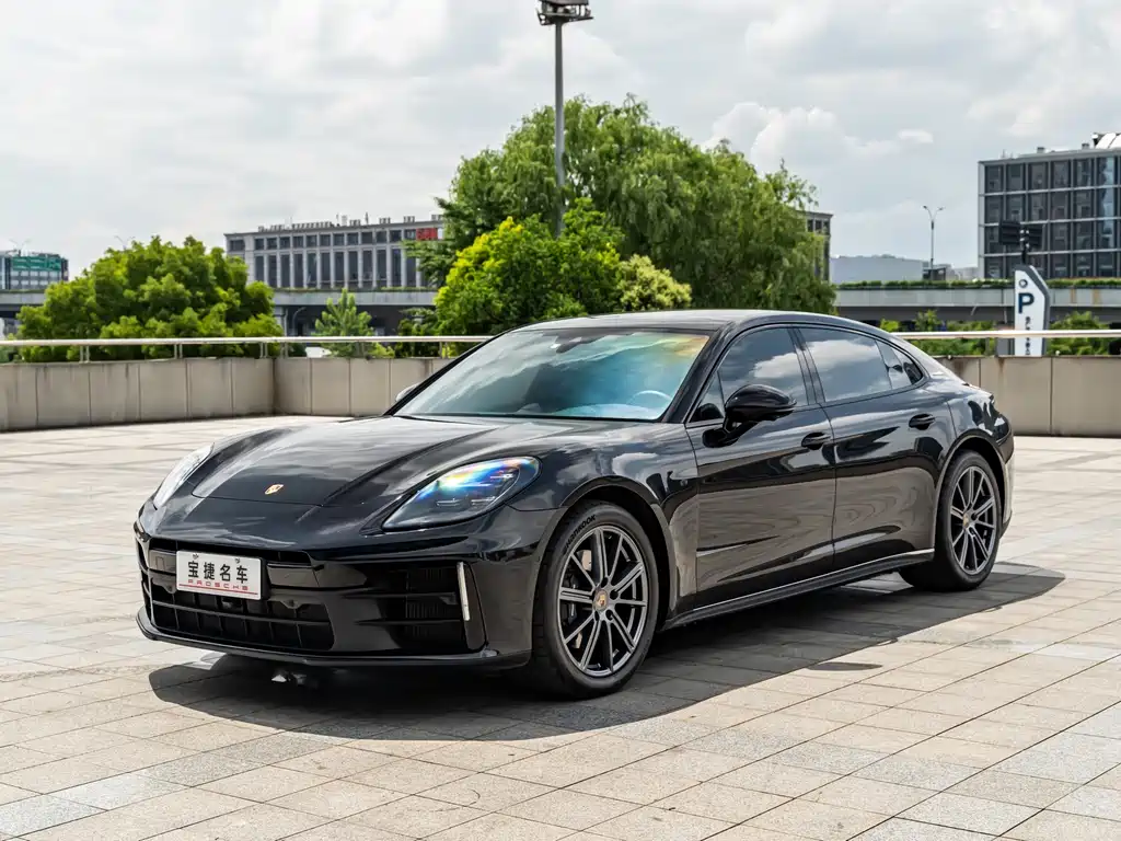 Купить Porsche Panamera