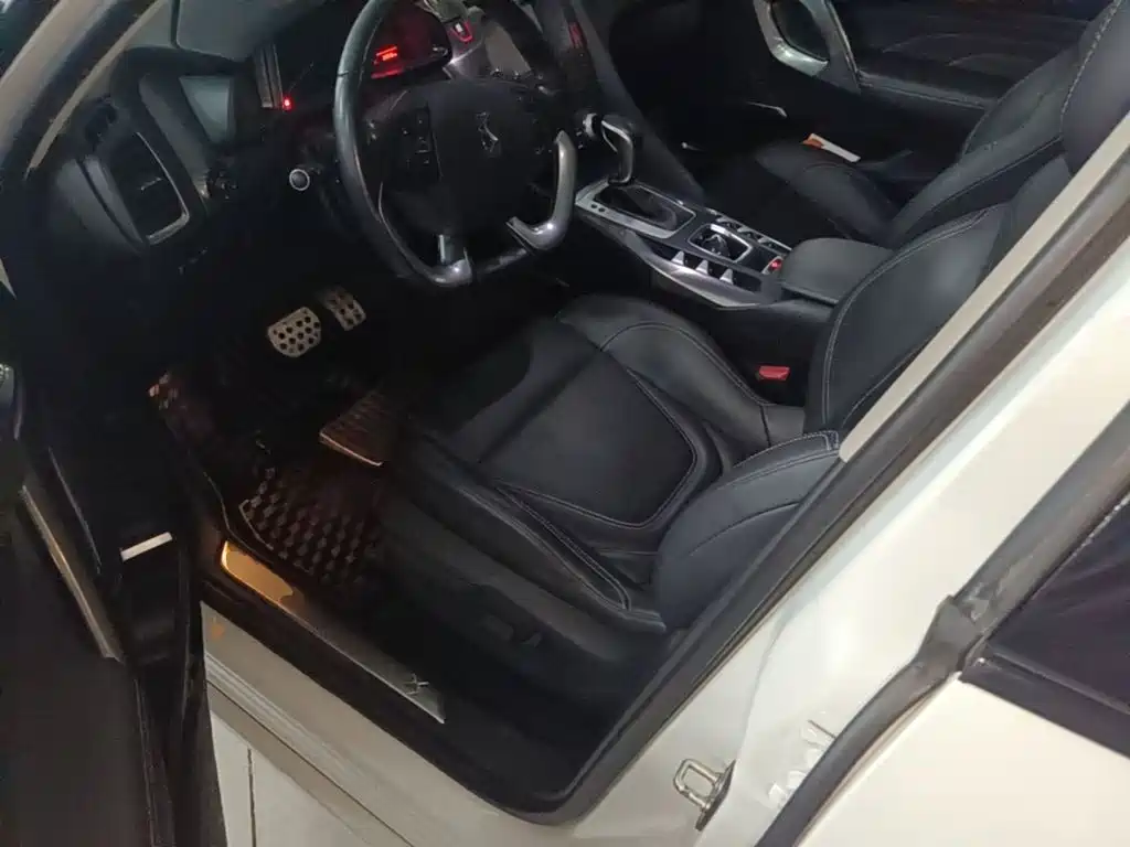 DS DS 5 — миниатюра 16