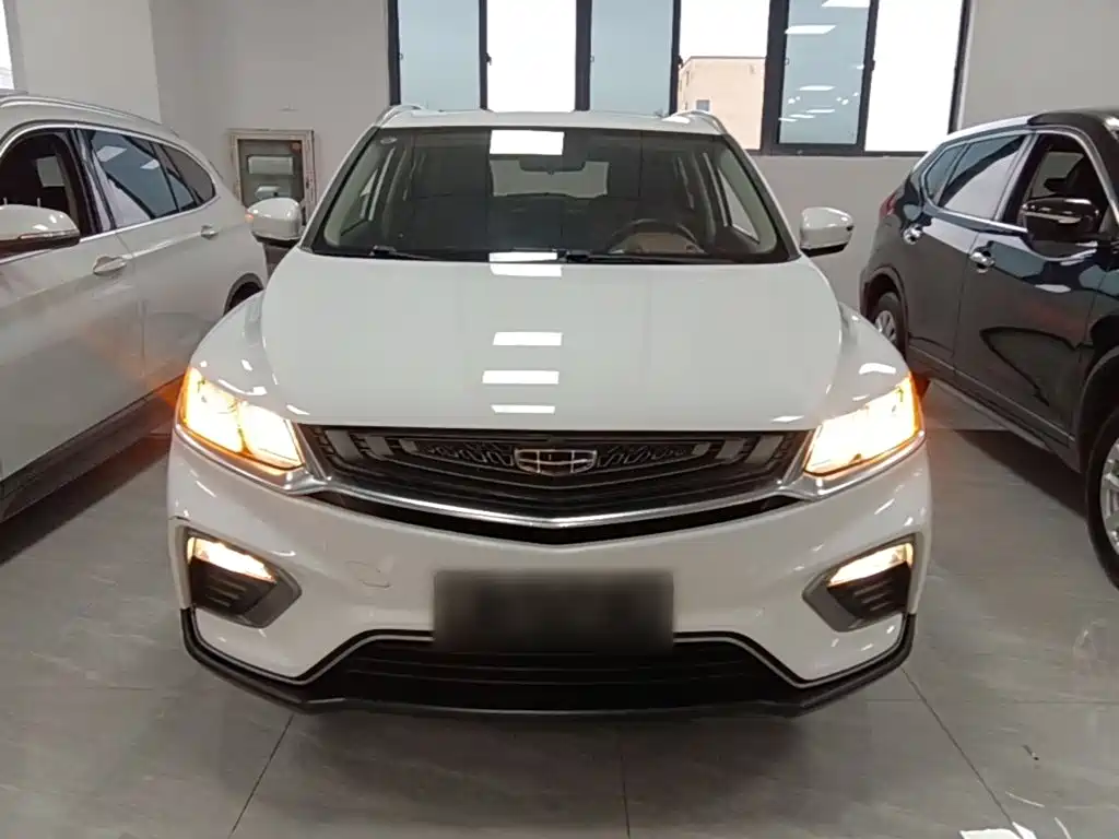 Geely Binyue — миниатюра 3