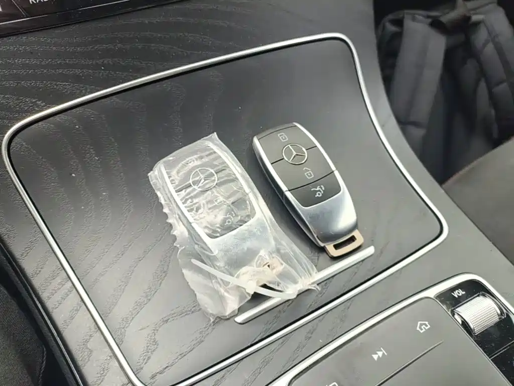 Mercedes-Benz C-Class (Import) — миниатюра 9