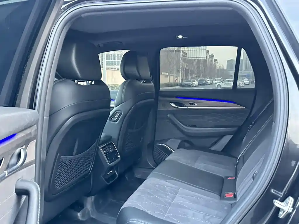 Geely Monjaro L 2026 2.0TD DCT