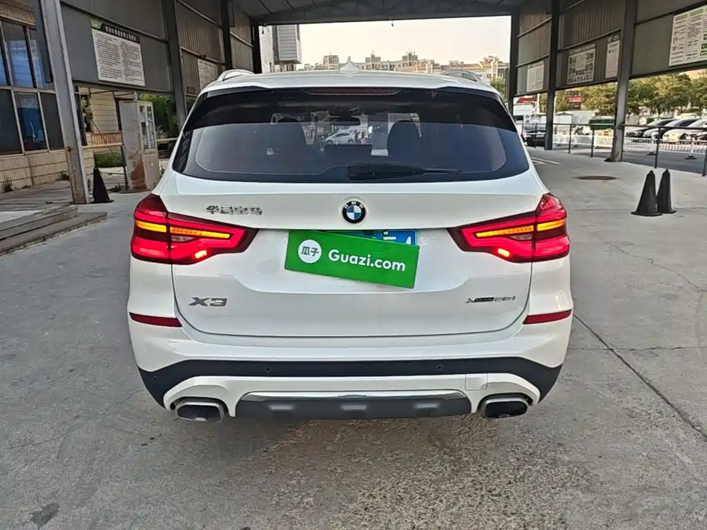 BMW X3 — миниатюра 6