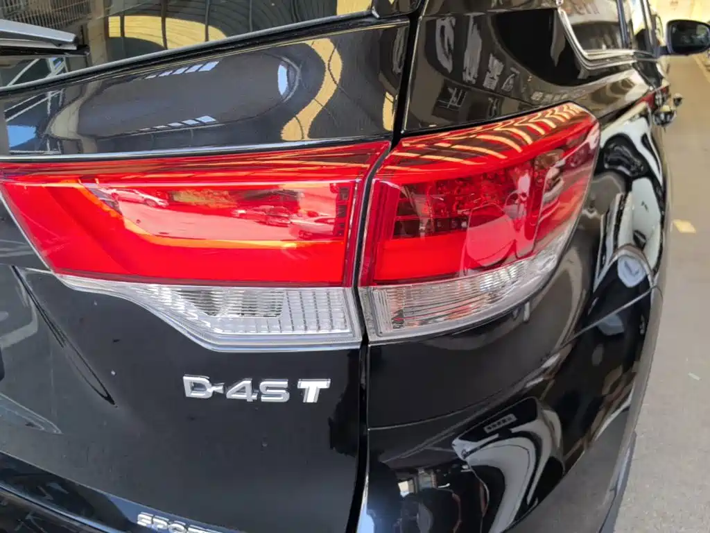 Toyota Highlander — миниатюра 8