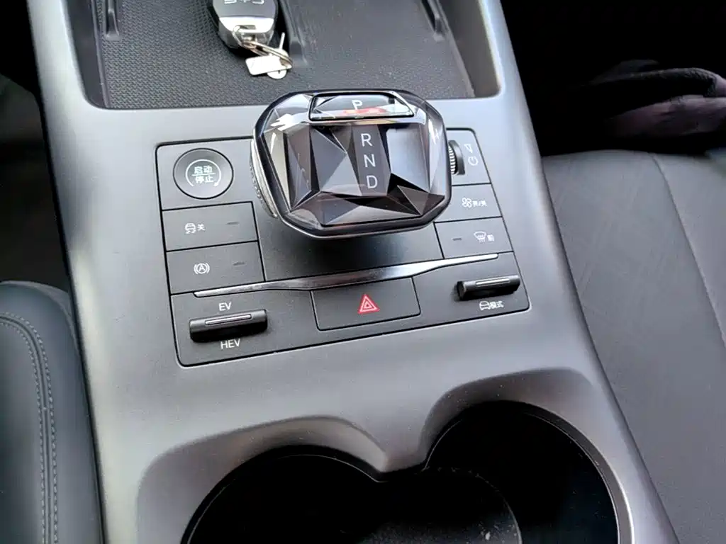 BYD Qin PLUS — миниатюра 14