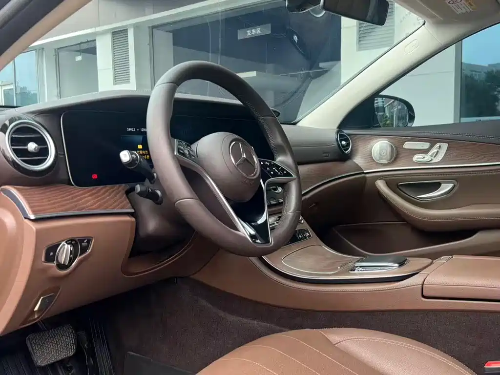 Mercedes-Benz E-Class E 2021 E 300 L Luxury