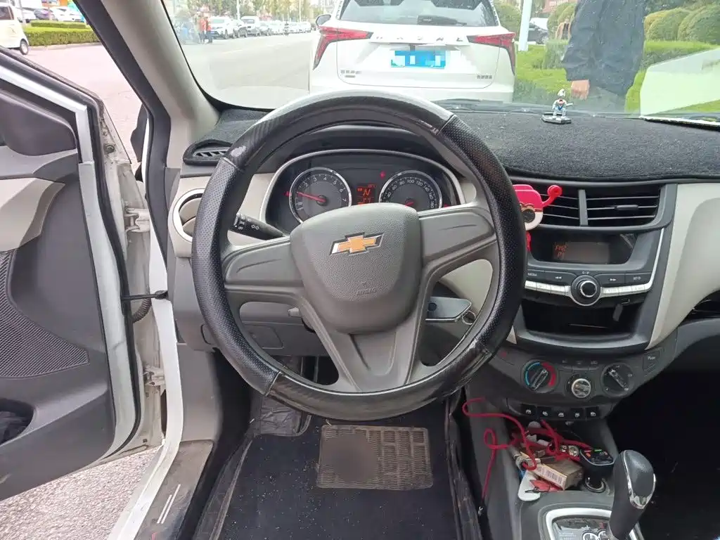Chevrolet Sail — миниатюра 6