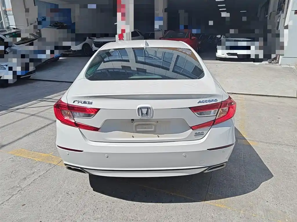Honda Accord 2018 260TURBO Elite VI
