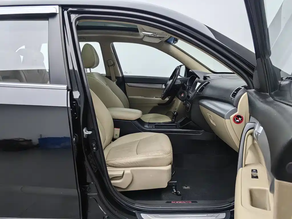 Kia Sorento — миниатюра 23
