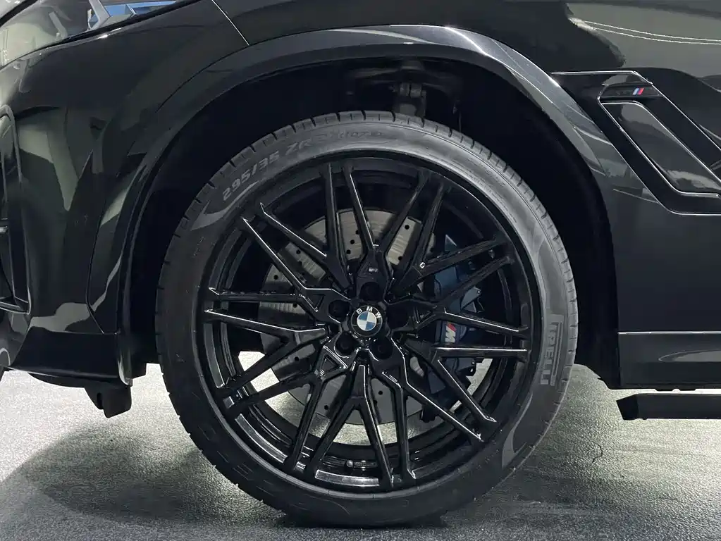 BMW X6 M 2023 X6 M