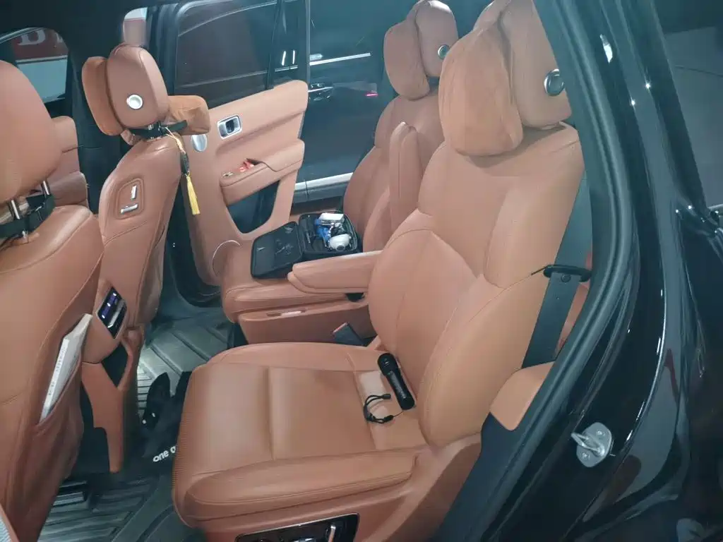 Li Auto Li L8 — миниатюра 13