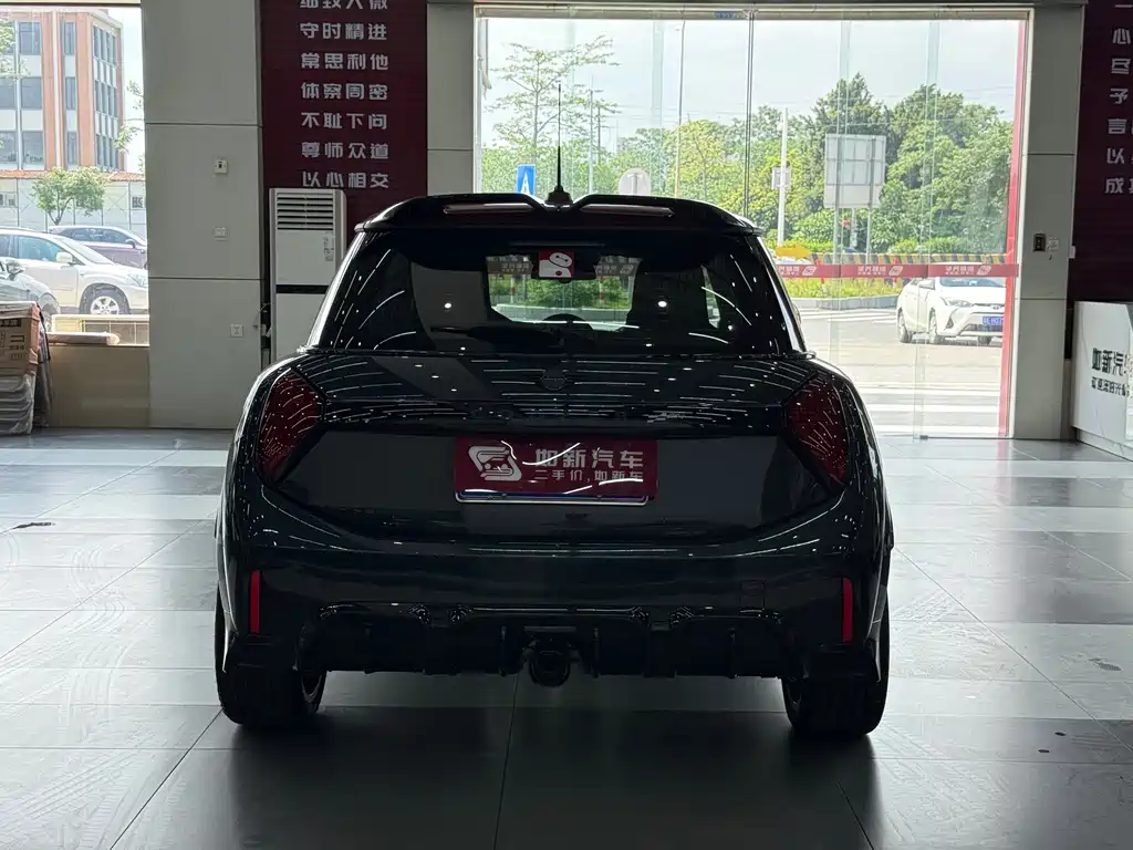 Mini JCW 2025 JOHN COOPER WORKS