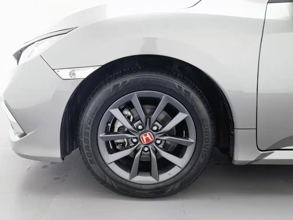 Honda Civic — миниатюра 17