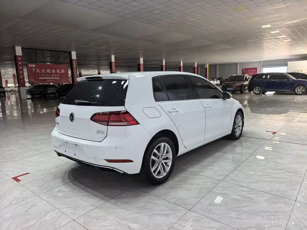 Volkswagen Golf — миниатюра 5