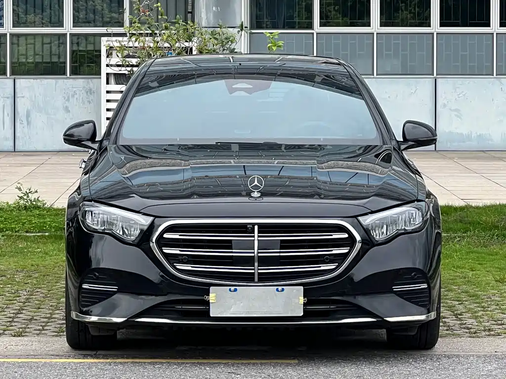 Mercedes-Benz E-Class E 2025 E 260 L