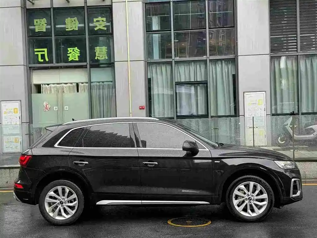 Audi Q5L — миниатюра 4