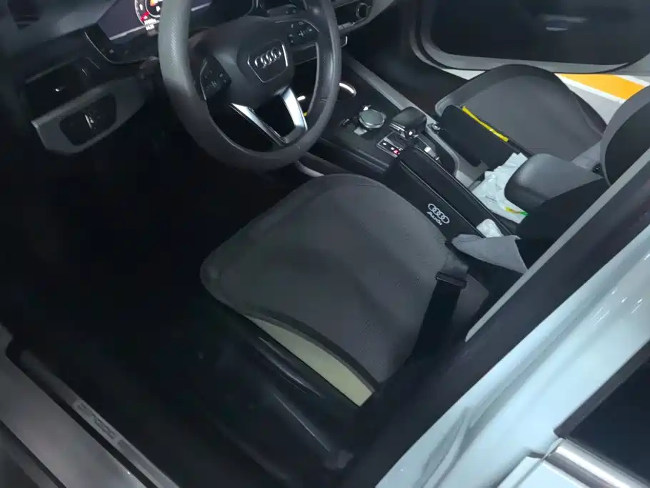 Audi A4 (Import) — миниатюра 9