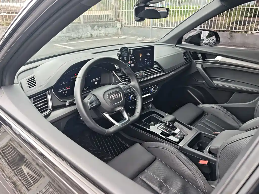 Audi Q5L — миниатюра 16