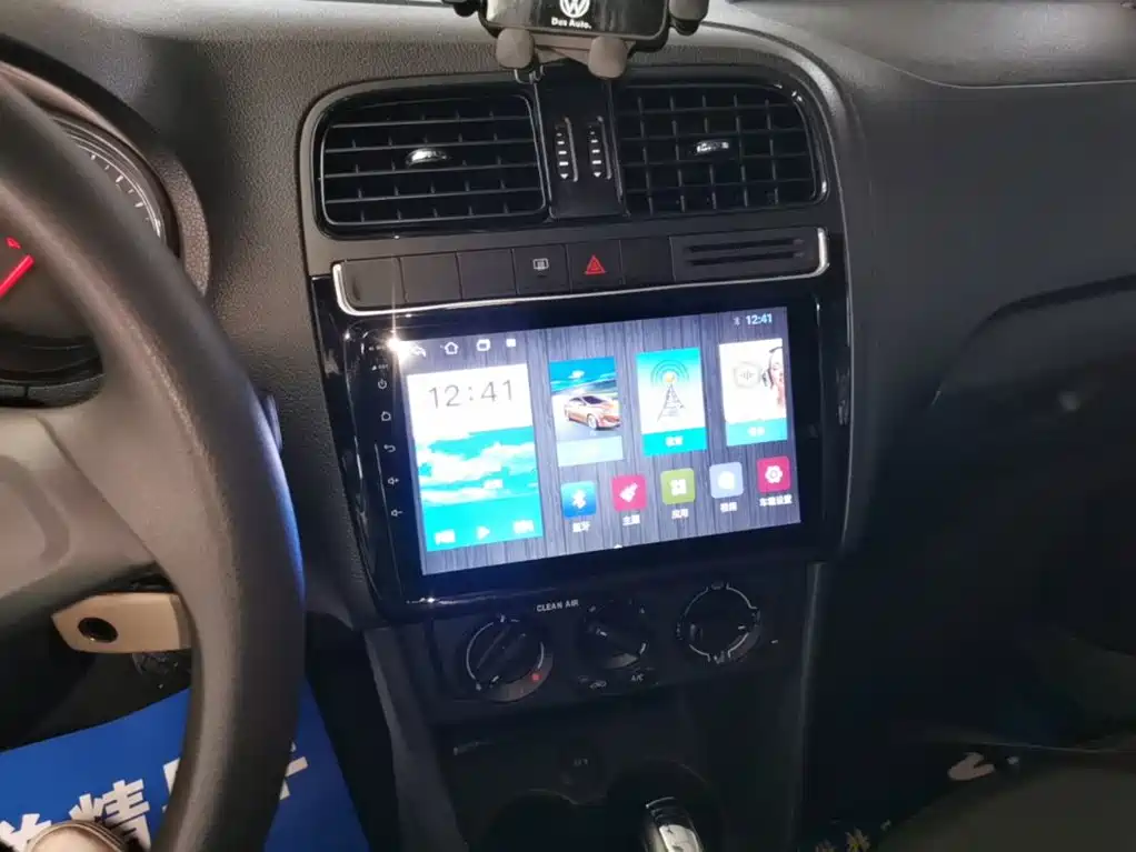 Volkswagen Polo — миниатюра 13