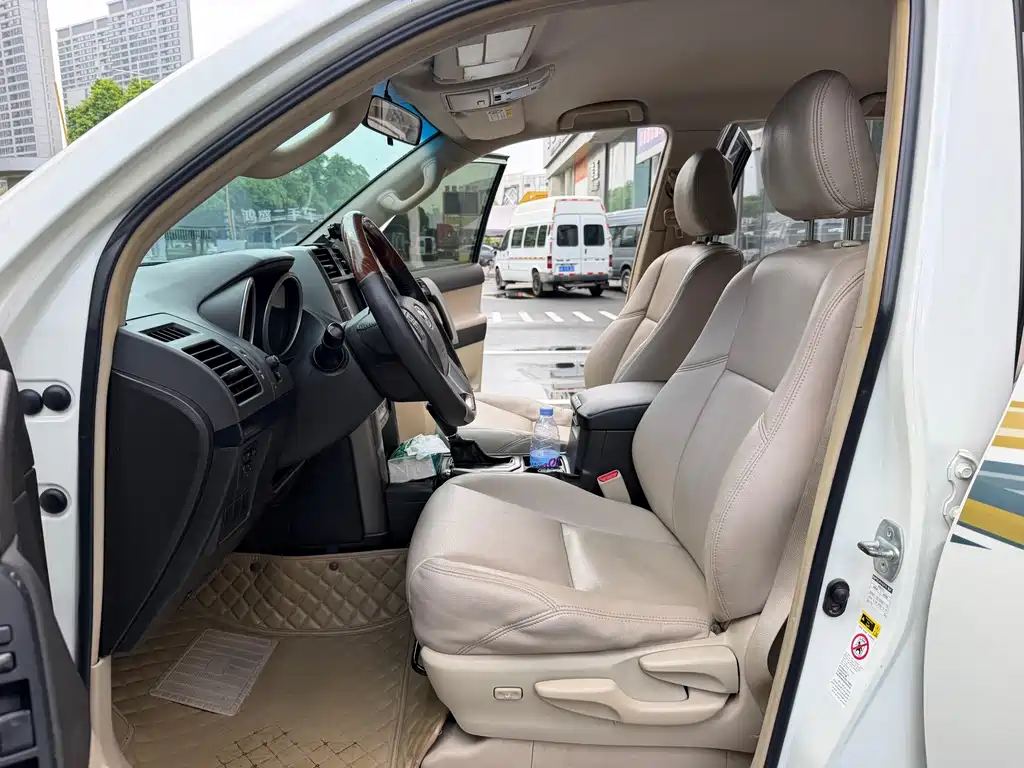Toyota Prado (Import) — миниатюра 10