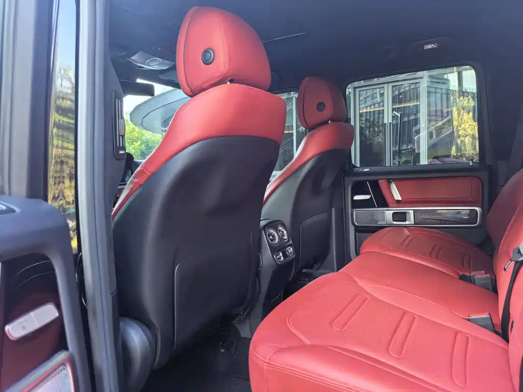 Mercedes-Benz G-Class — миниатюра 12