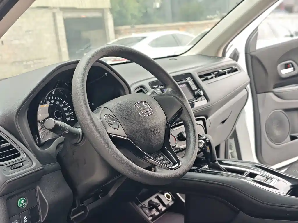 Honda Vezel — миниатюра 13