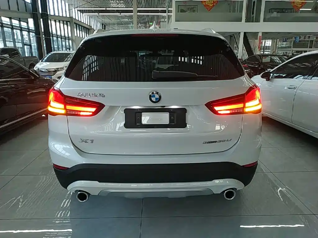 BMW X1 — миниатюра 6