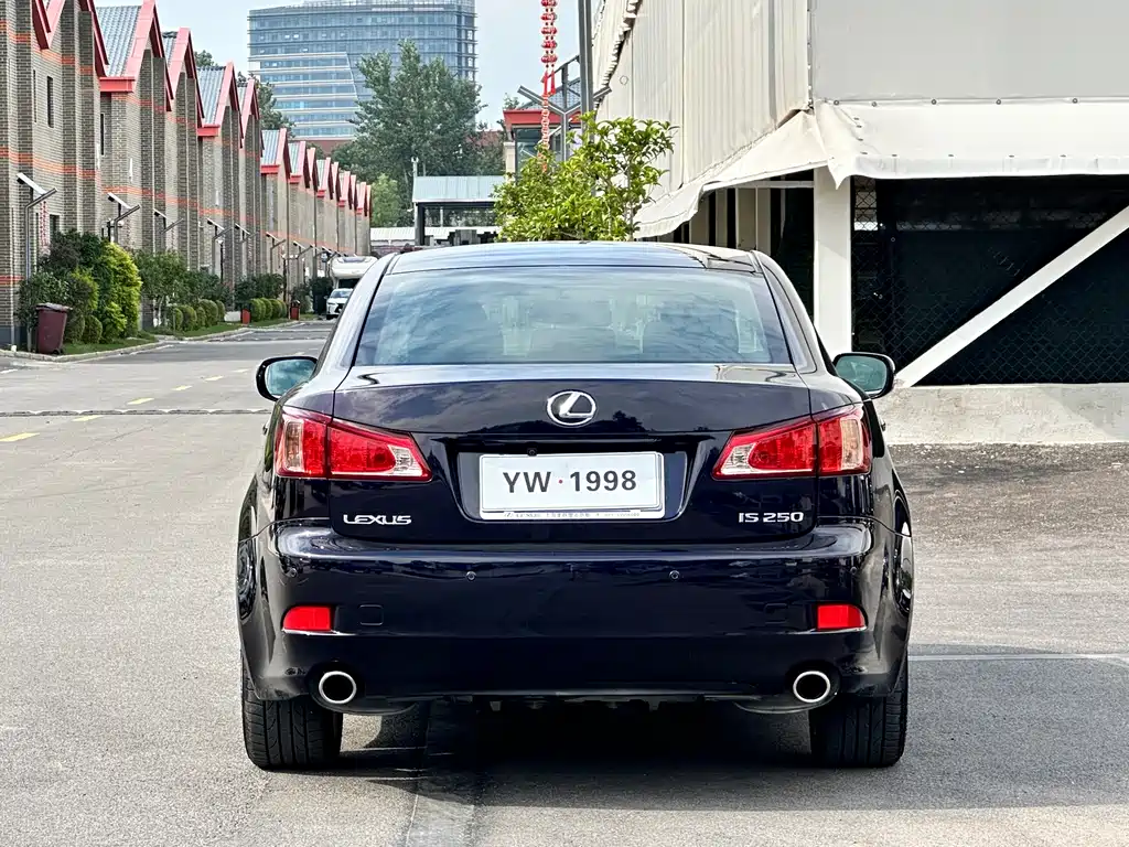 Lexus IS 250 Dazzle Dynamic Edition, фото 6